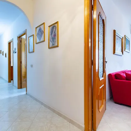 Isa Trilo - Myho Casa Vieste